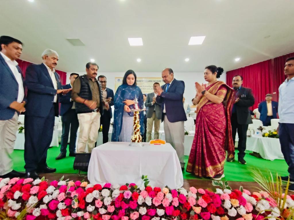 विधिक सेवा सशक्तिकरण सह पोक्सो पर जिला स्तरीय शिविर का किया गया आयोजन… विधिक सेवा सशक्तिकरण सह पोक्सो पर जिला स्तरीय शिविर का किया गया आयोजन…