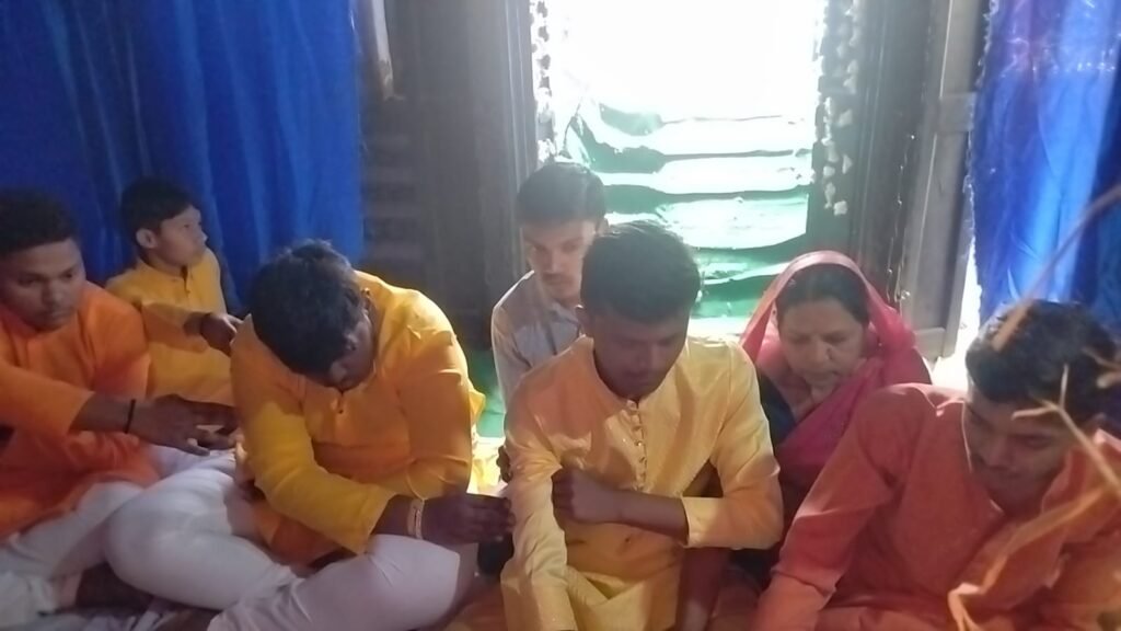 धूमधाम से मनाया गया सरस्वती पूजा, श्रद्धालुओ की लगी भीड़