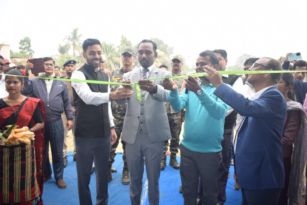 डीसी ने किया पुस्तक मेले का उद्घाटन डीसी ने किया पुस्तक मेले का उद्घाटन