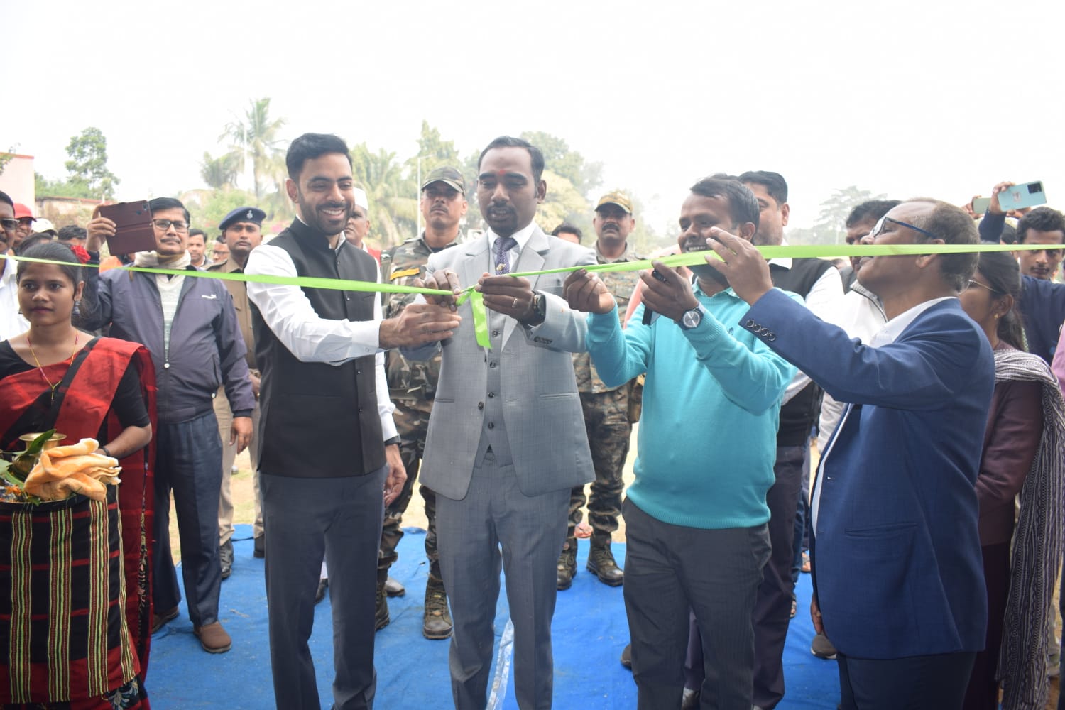 डीसी ने किया पुस्तक मेले का उद्घाटन