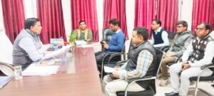 लोकसभा चुनाव की तैयारियों से संबंधित विभिन्न बिंदुओं को लेकर किया गया बैठक।