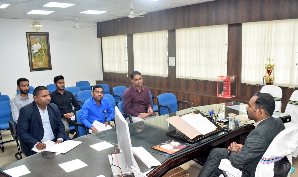 उपायुक्त द्वारा जिला पर्यटन एवं खेलकूद विभाग के कार्यों की समीक्षा बैठक सम्पन्न उपायुक्त द्वारा जिला पर्यटन एवं खेलकूद विभाग के कार्यों की समीक्षा बैठक सम्पन्न