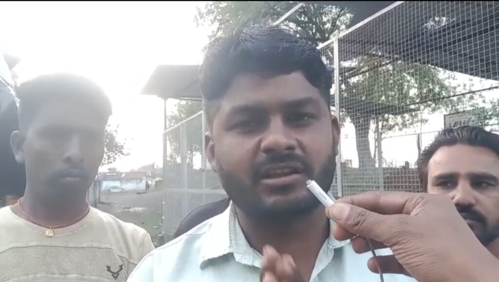 सीसीएल राजहरा कोलयरी के द्वारा निर्मित शेड में घोर लापरवाही:-राणा सिंह चौहान सीसीएल राजहरा कोलयरी के द्वारा निर्मित शेड में घोर लापरवाही:-राणा सिंह चौहान