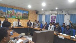 जिले के नवनियुक्त जिला दंडाधिकारी सह उपायुक्त हेमंत सती कि अध्यक्षता में हुई प्रथम बैठक