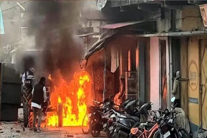 13 महिलाएं हल्द्वानी हिंसा में हुई थी शामिल: बरसाए थे पत्थर,अब पुलिस की रडार में