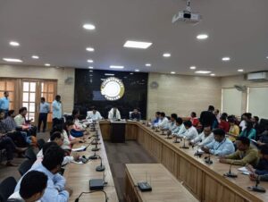लोकसभा आम निर्वाचन 2024 के मद्देनजर हुई एनफोर्समेंट एजेंसी सह डीएलबीसी की बैठक।