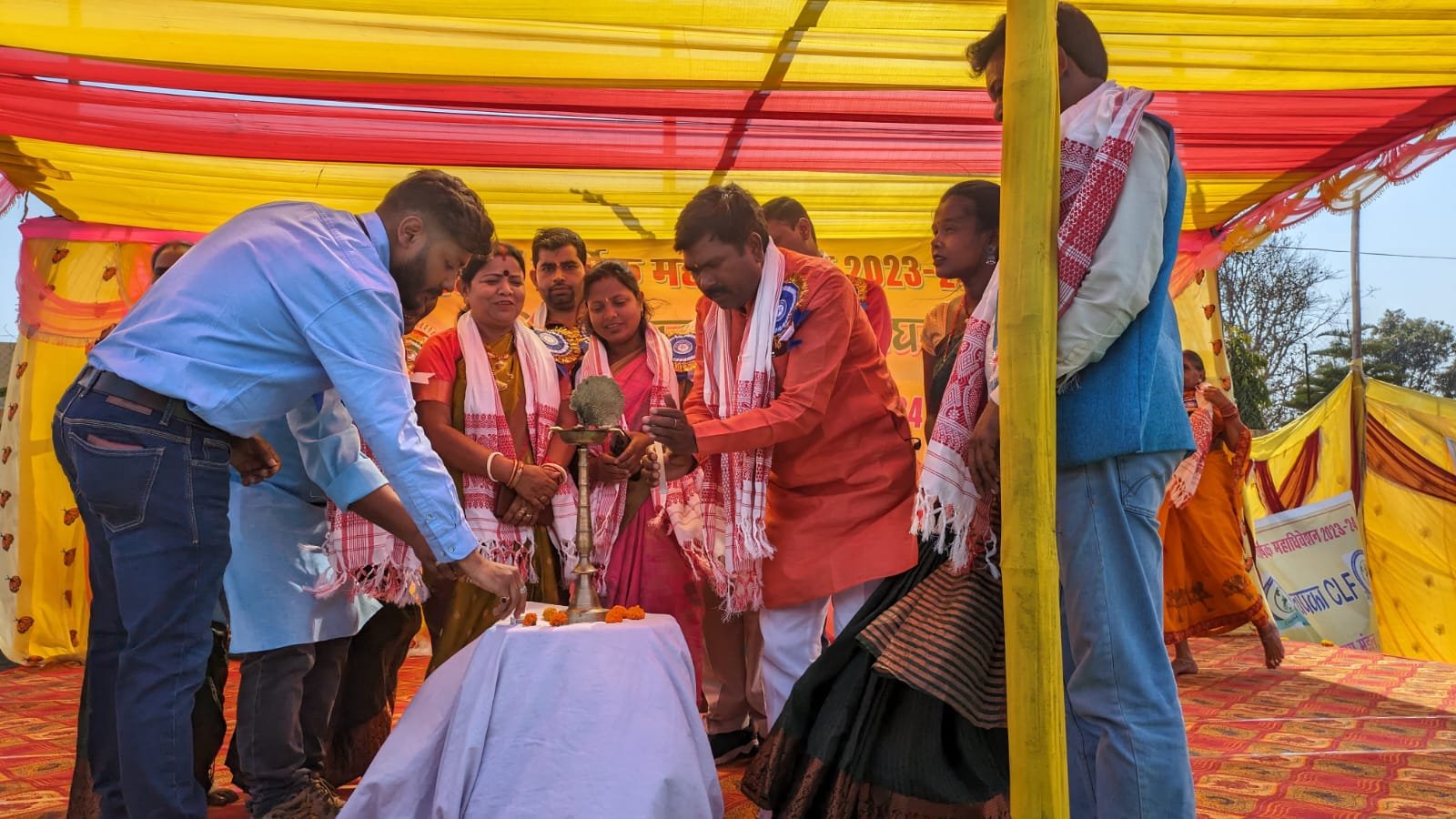 महिला मंडल का 16 वा वार्षिक महाधिवेशन मनाया गया महिला मंडल का 16 वा वार्षिक महाधिवेशन मनाया गया