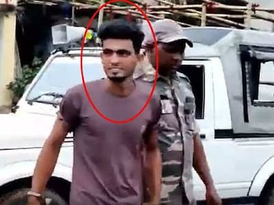पेट्रोल डालकर जलाने वाले सिरफिरे आशिक शाहरुख और उसका सहयोगी नईम दोषी करार पेट्रोल डालकर जलाने वाले सिरफिरे आशिक शाहरुख और उसका सहयोगी नईम दोषी करार