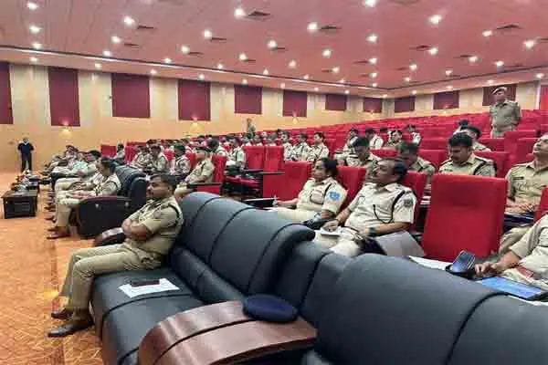 राँची:पुलिस मुख्यालय ने सभी जिलों के एसपी को चुनाव के लिए तैयार रहने का दिया आदेश