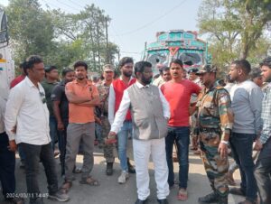 सड़क हादसा:तेज रफ्तार ट्रक के चपेट में आने से दो सगे भाइयों की दर्दनाक मौत.