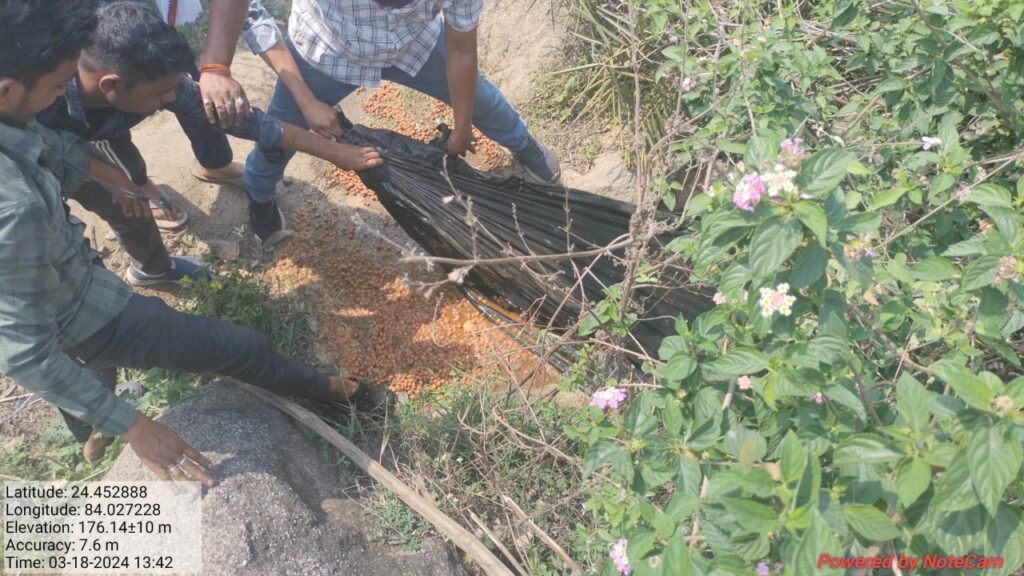 लोकसभा चुनाव व होली के मद्देनजर उत्पाद विभाग की लगातार छापेमारी जारी लोकसभा चुनाव व होली के मद्देनजर उत्पाद विभाग की लगातार छापेमारी जारी