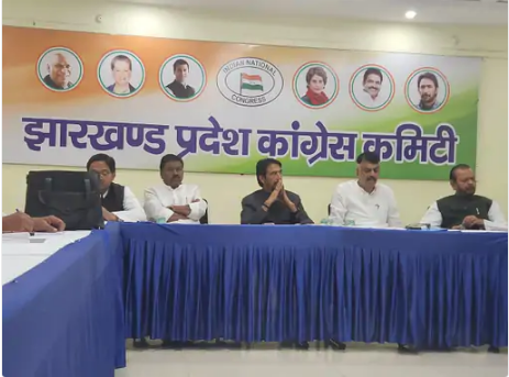 एक लाख ईनामी नक्सली संतोष गंझु ने किया आत्मसमर्पण