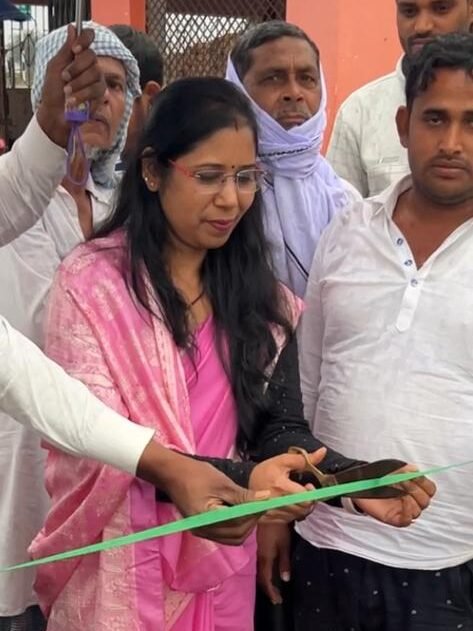 15 वी वित आयोग मद से बन रहें पक्की नाली निर्माण का जिप उपाध्यक्ष अनीता देवी ने किया शिलान्यास। 15 वी वित आयोग मद से बन रहें पक्की नाली निर्माण का जिप उपाध्यक्ष अनीता देवी ने किया शिलान्यास।