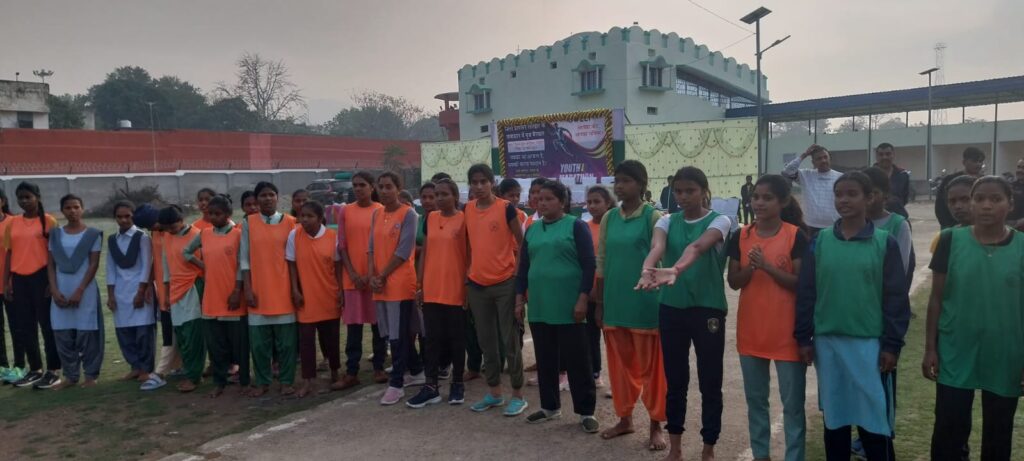 स्वीप कार्यक्रम के तहत मतदाता जागरूकता के लिए यूथ मैराथन का किया गया आयोजन. स्वीप कार्यक्रम के तहत मतदाता जागरूकता के लिए यूथ मैराथन का किया गया आयोजन.