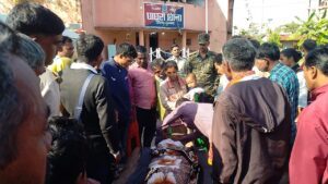 सड़क दुर्घटना: चौकीदार गंदुर महली का इलाज के दौरान हुई मौत,आक्रोशित परिजनों ने थाना के प्रति जताई नाराजगी