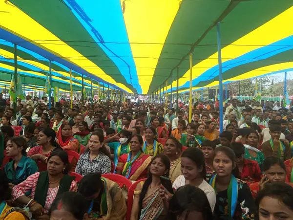 हरमू मैदान में ओबीसी समाज का महाजुटान: उठी जनसंख्या के आधार पर आरक्षण देने की मांग