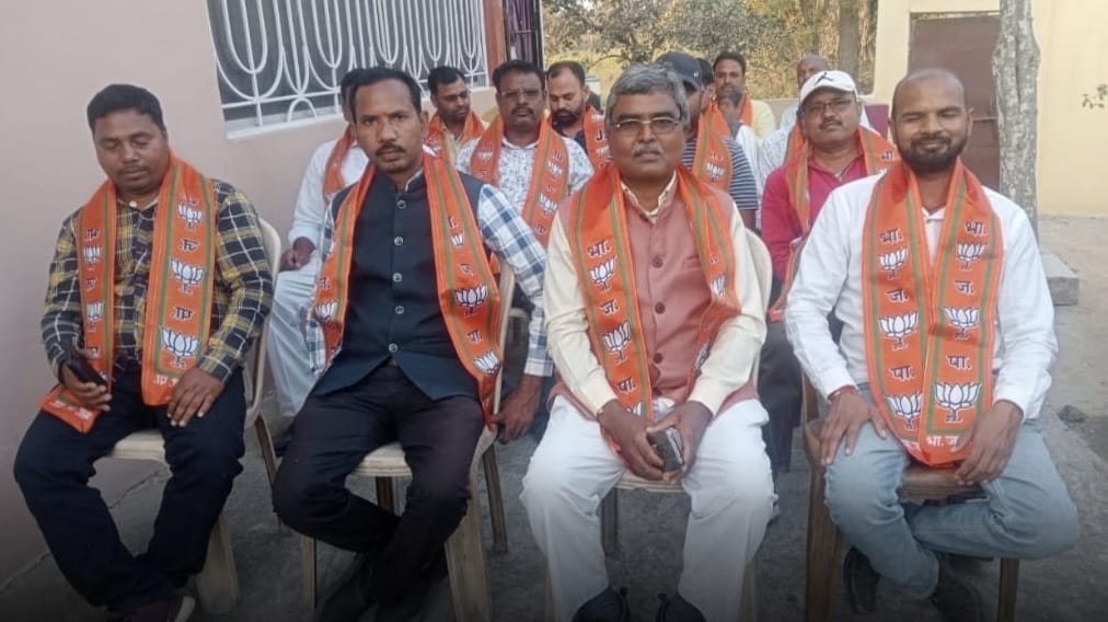 सांसद बीडी राम को फिर से भाजपा के लोकसभा चुनाव के लिए उम्मीदवार बनाये जाने पर भाजपा में ही मचा घमासान,19 मंडल अध्यक्षों ने खोला मोर्चा। सांसद बीडी राम को फिर से भाजपा के लोकसभा चुनाव के लिए उम्मीदवार बनाये जाने पर भाजपा में ही मचा घमासान,19 मंडल अध्यक्षों ने खोला मोर्चा।