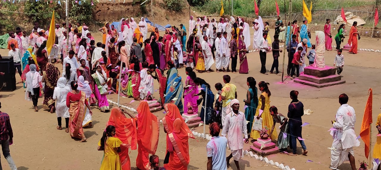 मानस मणि दीप सेवा संस्थान में होली मिलन समारोह का आयोजन बड़ी धूमधाम के साथ संपन्न।
