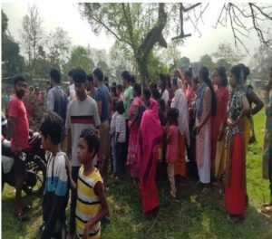 गुमला:तीन दिन से लापता युवक का शव कुंवा में मिला परिजनों ने हत्या की जताई आशंका मृतक के शरीर में गंभीर चोट के है निशान:-परिजनों का हुआ रो रो के बुरा हाल