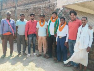 जिला कार्यकरिणी सदस्य बनाए जाने पर झामुमो कार्यकर्ताओं ने किया स्वागत