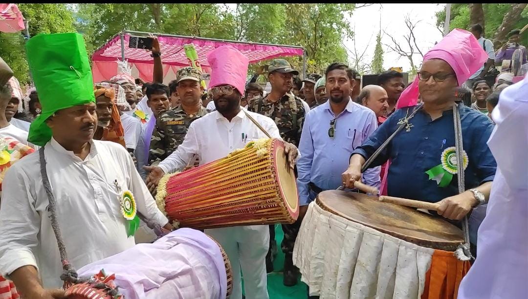 सरहुल पर्व जल,जंगल जमीन से जुड़ा हुआ पर्व हैं:बैजनाथ राम