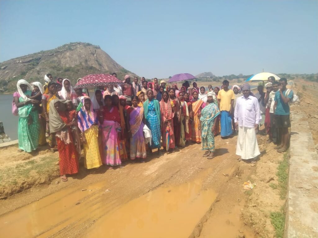 नल जल योजना से घरों तक होने वाली जलापूर्ति विगत एक महीने से ठप: ग्रामीणों में काफी रोष नल जल योजना से घरों तक होने वाली जलापूर्ति विगत एक महीने से ठप: ग्रामीणों में काफी रोष