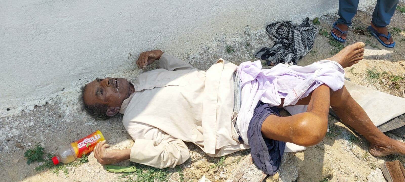 अज्ञात अधेड़ व्य​क्ति का शव बरामद