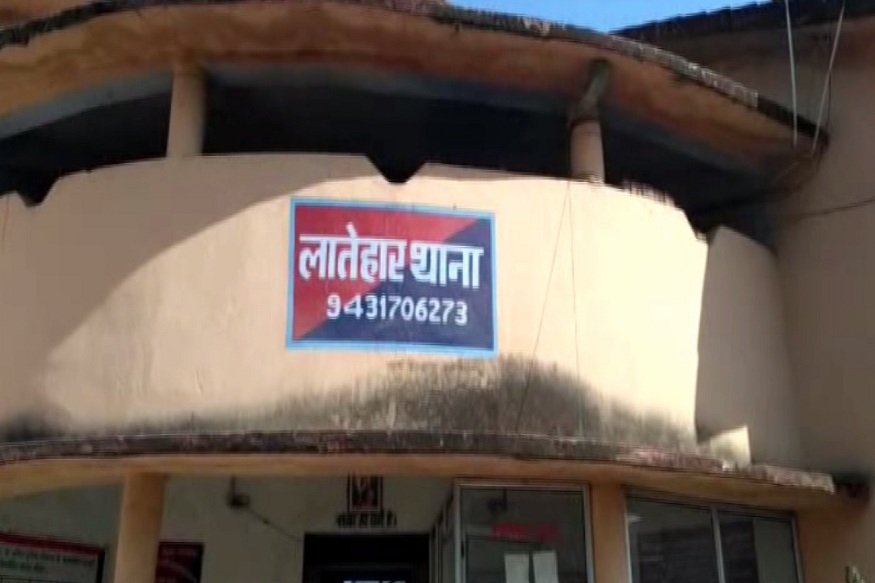 डिस्पैच सेंटर पर अनुपस्थित रहने वाले 9 कर्मियों पर प्राथमिकी दर्ज डिस्पैच सेंटर पर अनुपस्थित रहने वाले 9 कर्मियों पर प्राथमिकी दर्ज