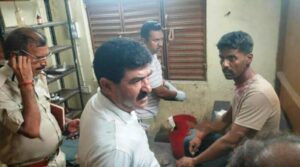 बोलेरो ने बाइक में मारी टक्कर, दो आईआरबी जवान समेत चार घायल, दो रिम्स रेफर, विरोध में सड़क जाम