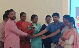मजदूर शब्द मजबूरी का प्रतीक नहीं बल्कि मज़दूर राष्ट्र व समाज का आधार है - डॉ. एमके जोश