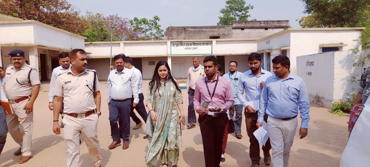 सामान्य प्रेक्षक निखिल निर्मल ने किया मतदान केंद्र का निरीक्षण सामान्य प्रेक्षक निखिल निर्मल ने किया मतदान केंद्र का निरीक्षण