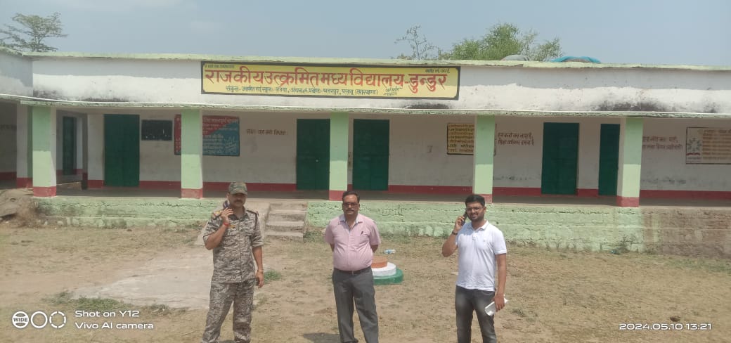 रीलोकेटेड बूथों पर विभिन्न सहायक निर्वाची पदाधिकारियों ने चलाया मतदाता जागरूकता रथ