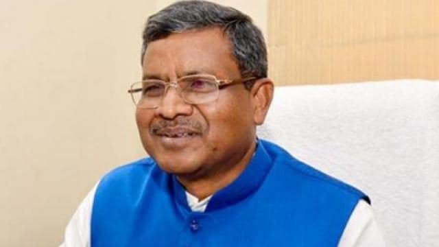 मंत्री के पीएस के नौकर के घर छापेमारी को लेकर बाबूलाल मरांडी ने कल्पना सोरेन पर साधा निशाना मंत्री के पीएस के नौकर के घर छापेमारी को लेकर बाबूलाल मरांडी ने कल्पना सोरेन पर साधा निशाना