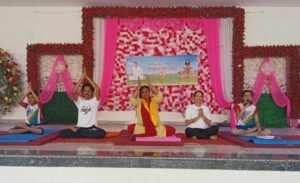 तीन दिवसीय नि:शुल्क योग शिविर का समापन