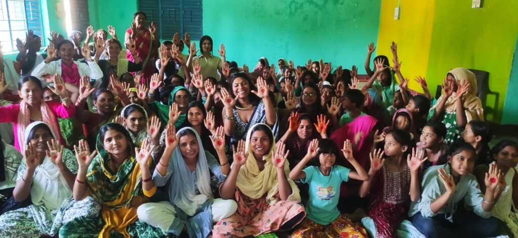 किशोरियों के स्वास्थ्य को लेकर कार्यशाला का आयोजन किशोरियों के स्वास्थ्य को लेकर कार्यशाला का आयोजन