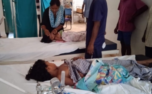 चेकडैम में नहाने के दौरान दो बहनें डूब गयी, एक की मौत