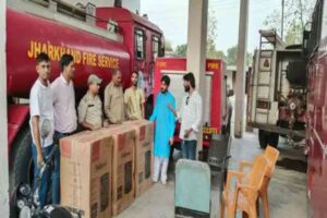 कन्या विवाह एंड विकास सोसाइटी संस्था के द्वारा अग्निशमन कार्यालय में गर्मी से बचने के लिए कुलर उपलब्ध कराया गया