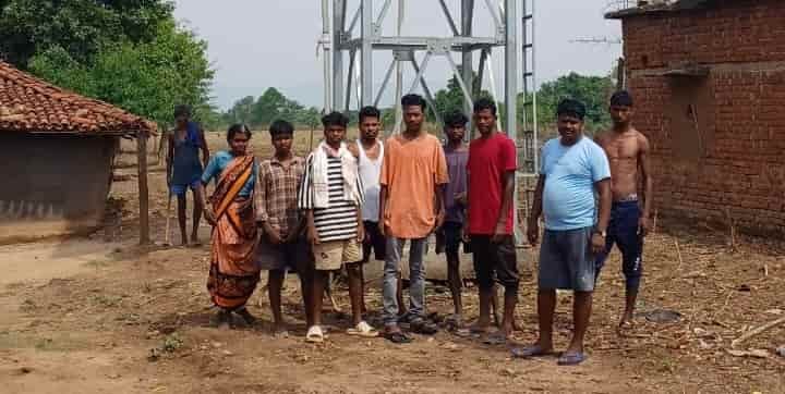 बिना बोरिंग और कनेक्शन किये पानी टंकी खड़ा करने का विरोध