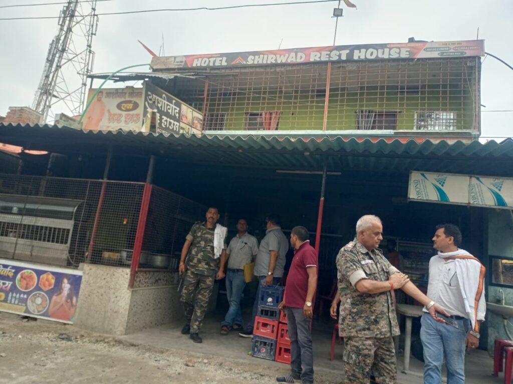 राष्ट्रीय बाल संरक्षण आयोग ने विभिन्न प्रतिष्ठानों में छापा मार दो बाल श्रमिक कराया मुक्त राष्ट्रीय बाल संरक्षण आयोग ने विभिन्न प्रतिष्ठानों में छापा मार दो बाल श्रमिक कराया मुक्त