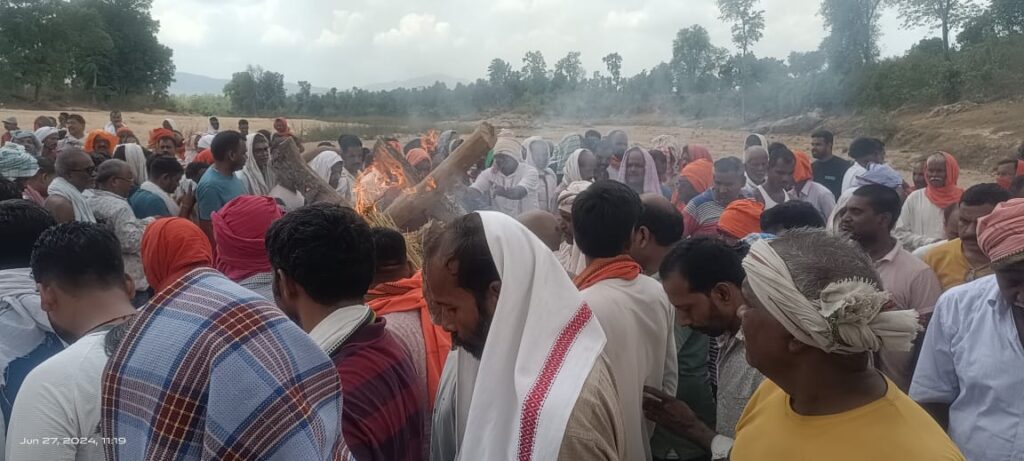 वरिष्ट भाजपा नेता सह मनिका ग्राम के ग्राम प्रधान भरत प्रसाद का निधन वरिष्ट भाजपा नेता सह मनिका ग्राम के ग्राम प्रधान भरत प्रसाद का निधन