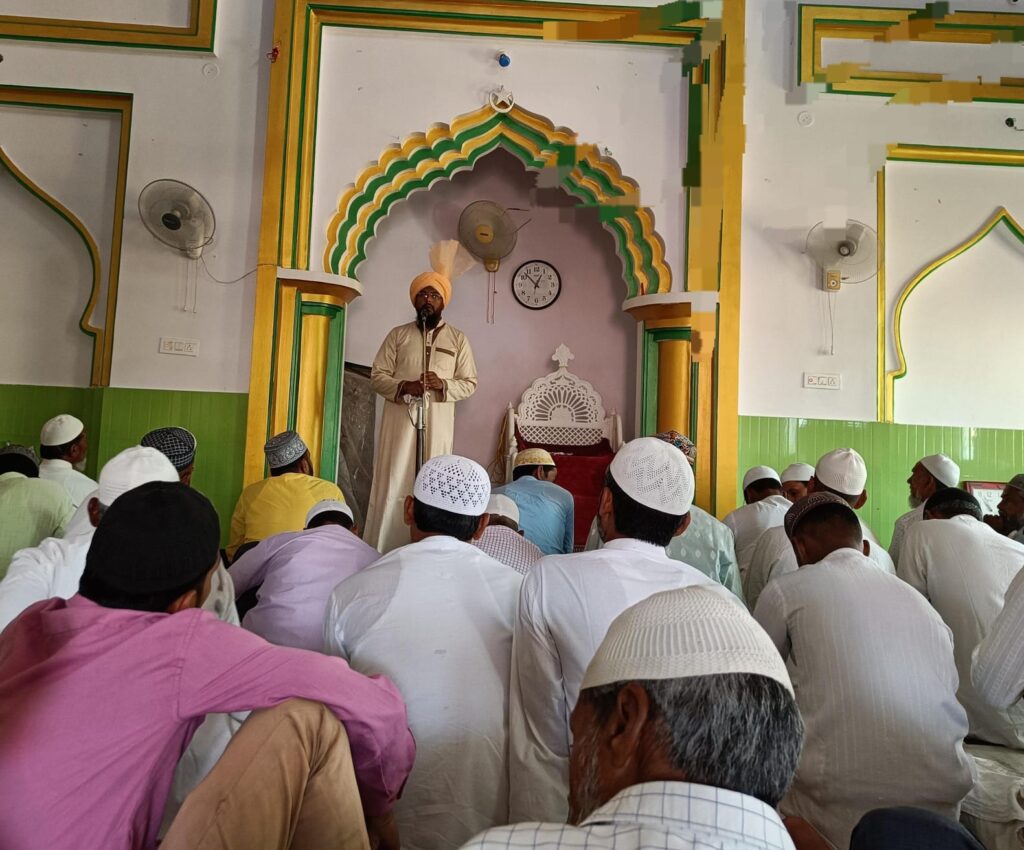 सतबरवा में ईद-उल-अजहा (बकरीद) का पर्व धूमधाम से मना सतबरवा में ईद-उल-अजहा (बकरीद) का पर्व धूमधाम से मना