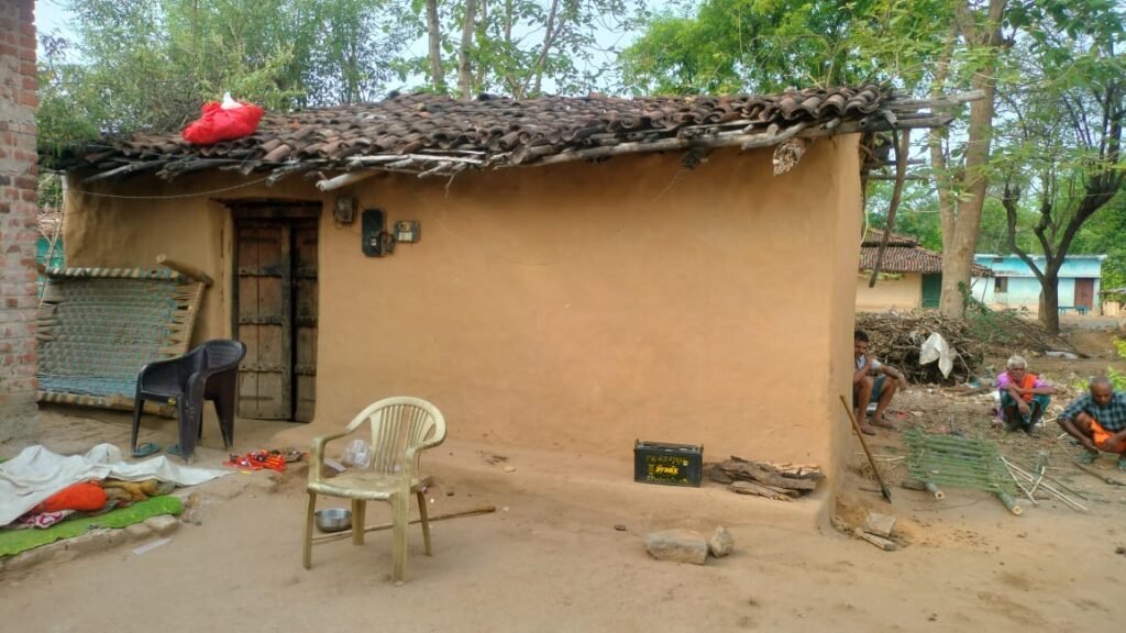 लंबे समय से कुष्ठ रोग से जूझ रहे तपेश्वर सिंह ने लिया अंतिम सांस लंबे समय से कुष्ठ रोग से जूझ रहे तपेश्वर सिंह ने लिया अंतिम सांस