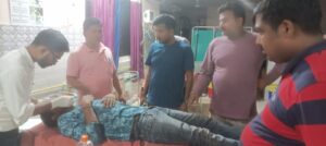 सडक दुर्घटना में बाइक चालक घायल