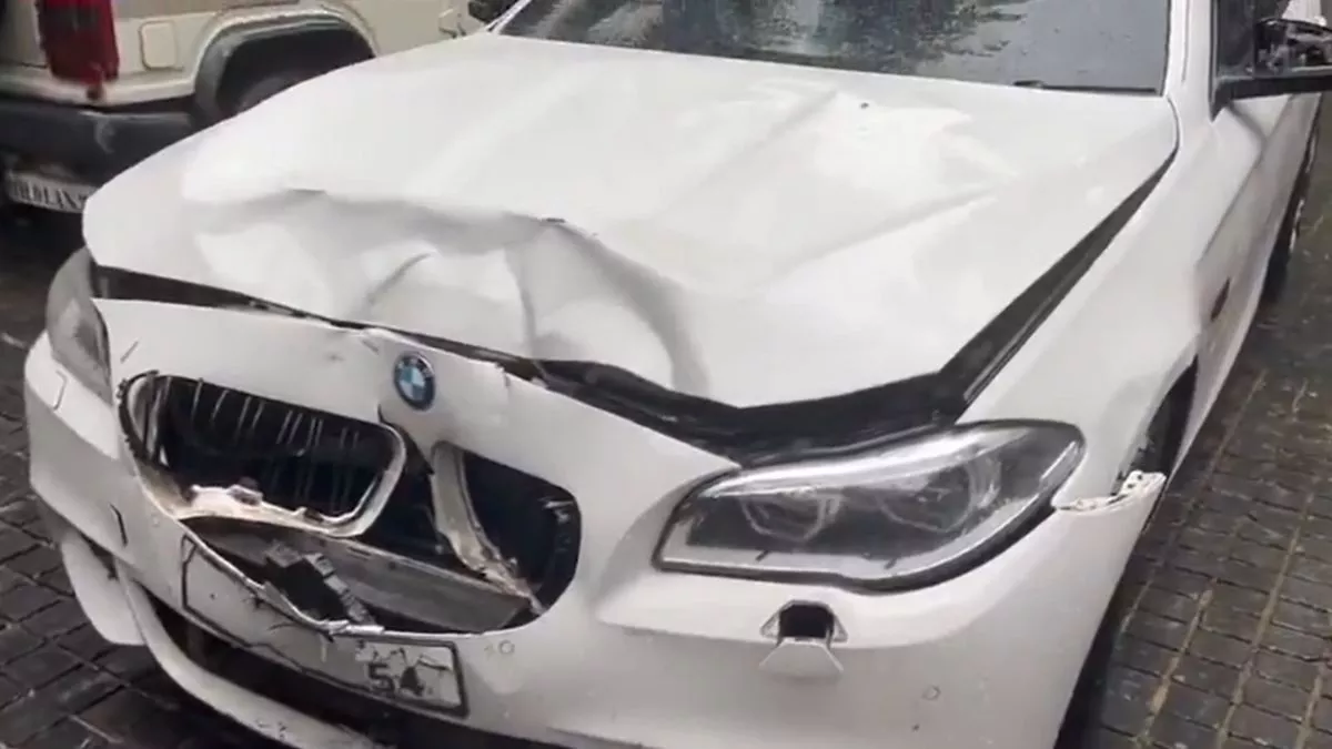 BMW कार क्रैश:दुर्घटना से पहले कार बदलने का हुआ खुलासा BMW कार क्रैश:दुर्घटना से पहले कार बदलने का हुआ खुलासा