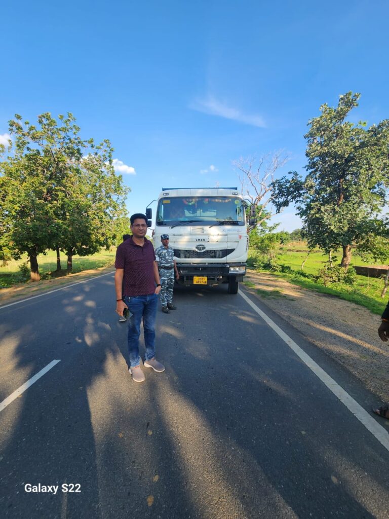 जिला परिवहन पदाधिकारी ने गुरुवार को अवैध परिवहन के खिलाफ चलाया अभियान जिला परिवहन पदाधिकारी ने गुरुवार को अवैध परिवहन के खिलाफ चलाया अभियान