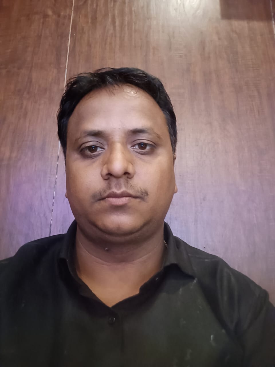 नावा बाजार सांसद प्रतिनिधि पंकज तिवारी पर अज्ञात अपराधियों ने की फायरिंग,जांच में जुटी पुलिस