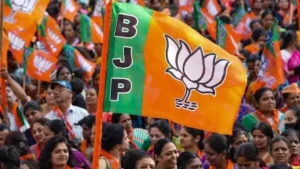 भाजपा के 18 सदस्यों को शुक्रवार अपराह्न 2:00 बजे तक के लिए सदन की कार्यवाही से किया गया निलंबित