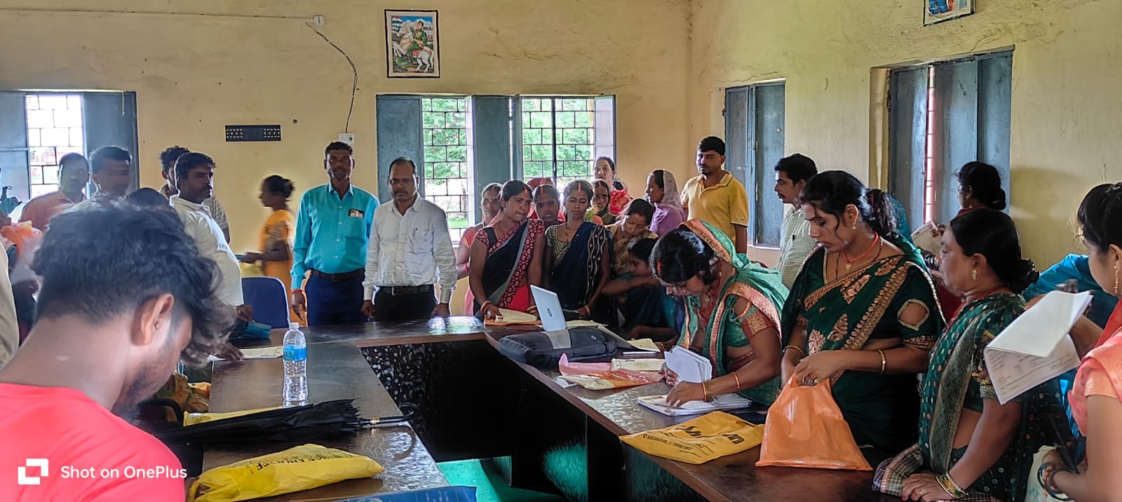 मुख्यमंत्री मईयां सम्मान योजना के तहत जिले के सभी प्रखंडों के पंचायतों व शहरी क्षेत्रों के सभी वार्डों में लगा शिविर
