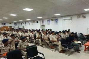 पुलिस लाइन में पीसीआर वैन के पुलिसकर्मियों के लिए एक वर्कशॉप का आयोजन
