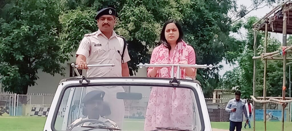 उपायुक्त एवं पुलिस अधीक्षक ने स्वतंत्रता दिवस की अंतिम तैयारियों का लिया जायजा, झंडोत्तोलन-राष्ट्रगान व परेड का हुआ पूर्वाभ्यास… उपायुक्त एवं पुलिस अधीक्षक ने स्वतंत्रता दिवस की अंतिम तैयारियों का लिया जायजा, झंडोत्तोलन-राष्ट्रगान व परेड का हुआ पूर्वाभ्यास…